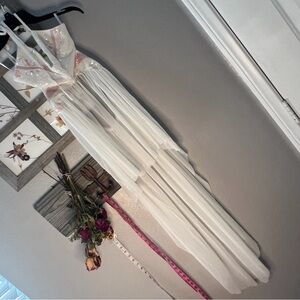 Club Exx | never worn size m/l butterfly festival dress | sequins & sheer. White